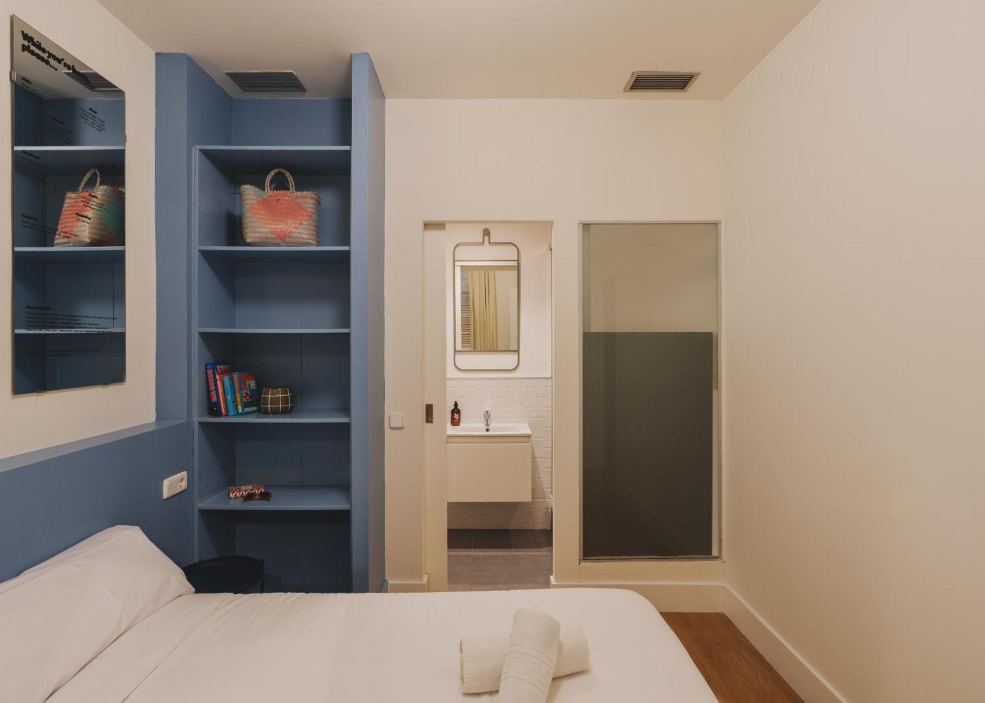 Piulet Hostel Barcelona Buitenkant foto