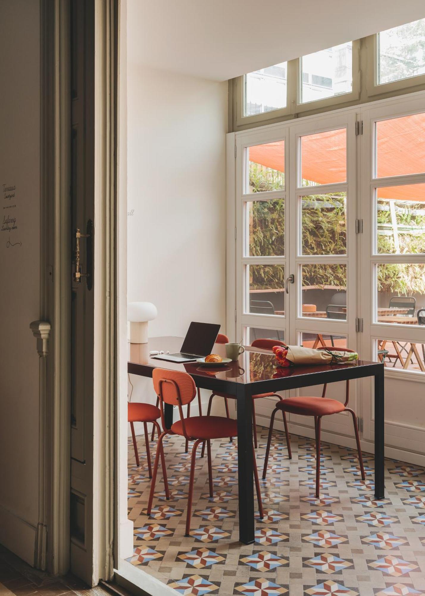 Piulet Hostel Barcelona Buitenkant foto